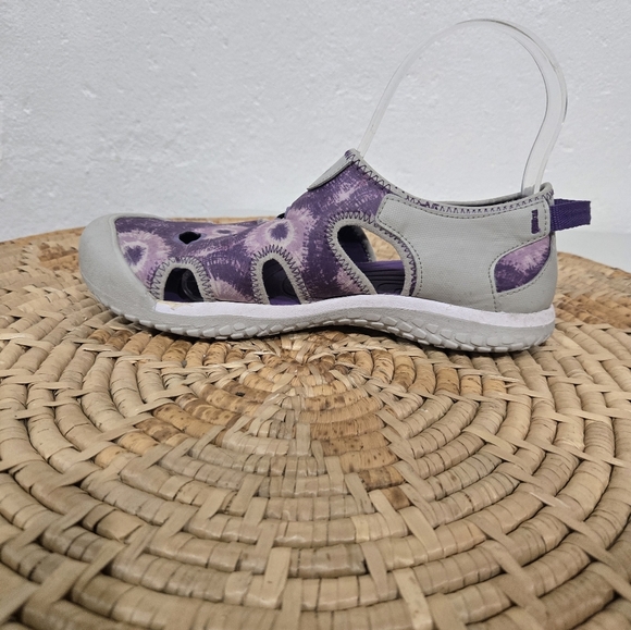 Keen Stingray Purple Tie Dye Closed Toe Water Shoes 5 - Picture 4 of 7